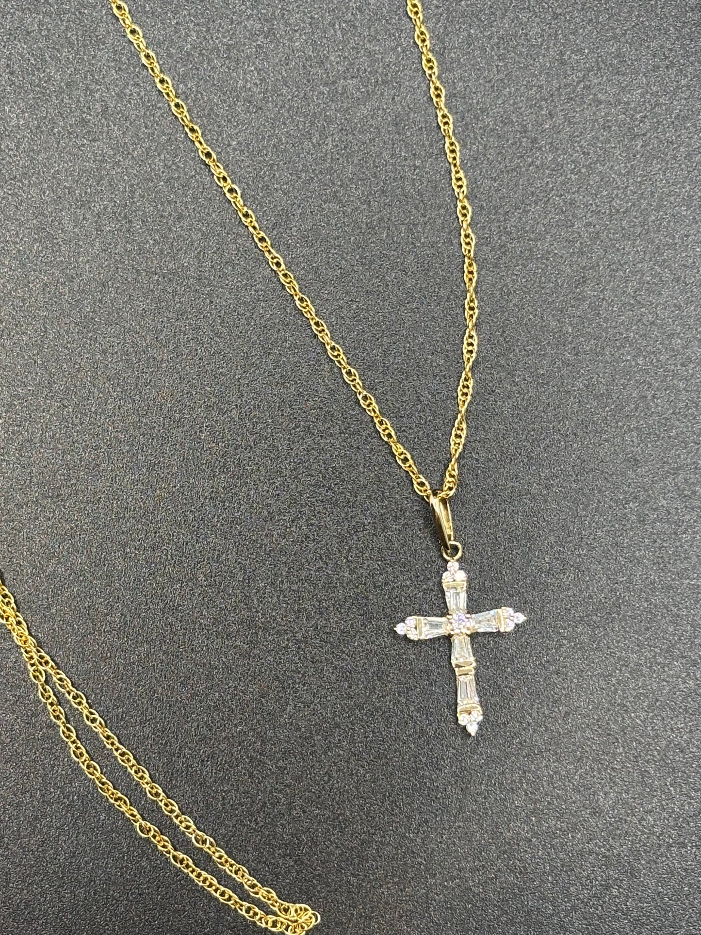 10k 18” rope chain with 14k gold & zirconia cross pendant