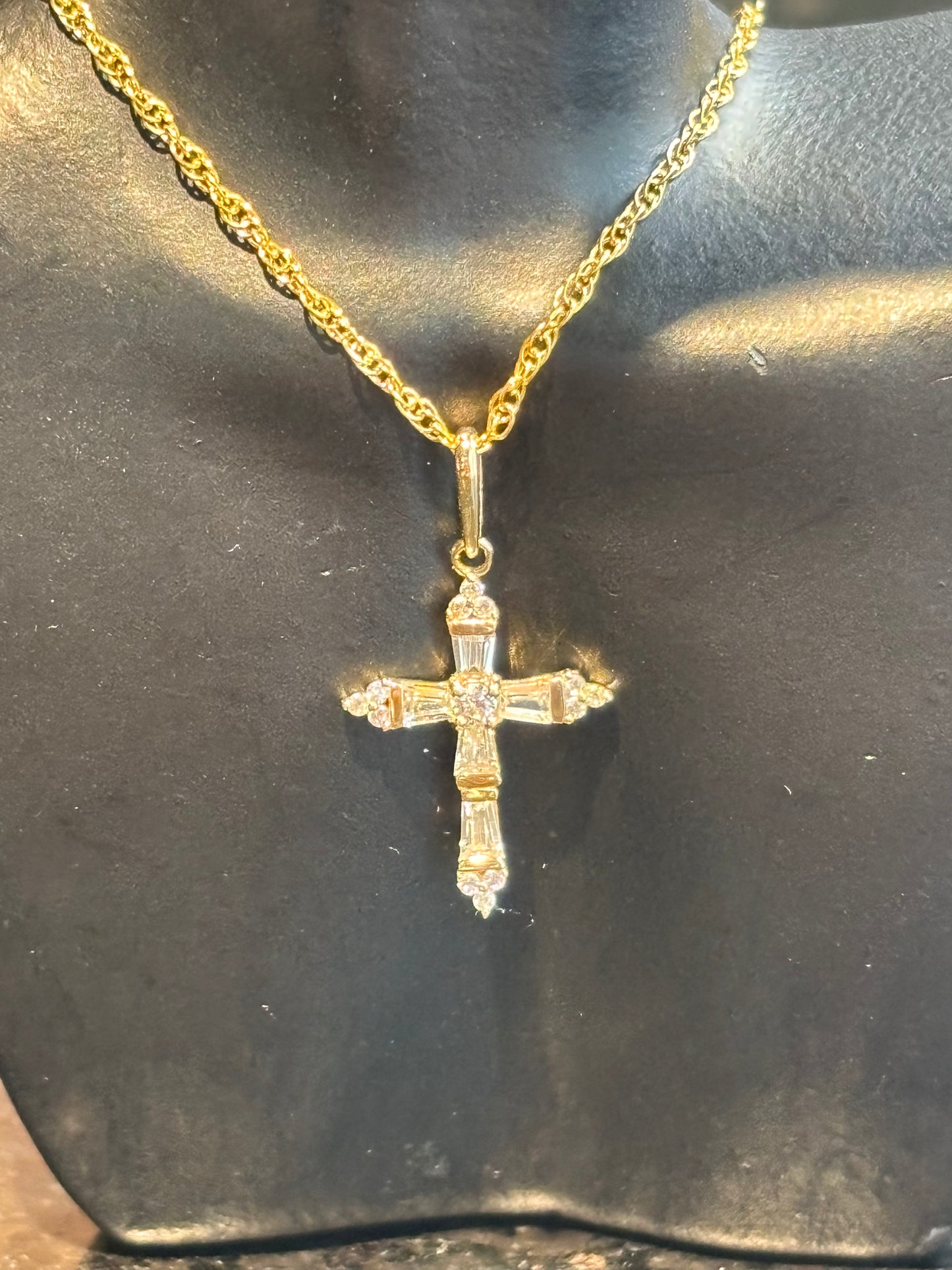 10k 18” rope chain with 14k gold & zirconia cross pendant