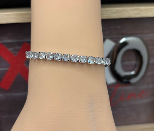 Adjustable size sterling silver & cubic zirconia tennis bracelet