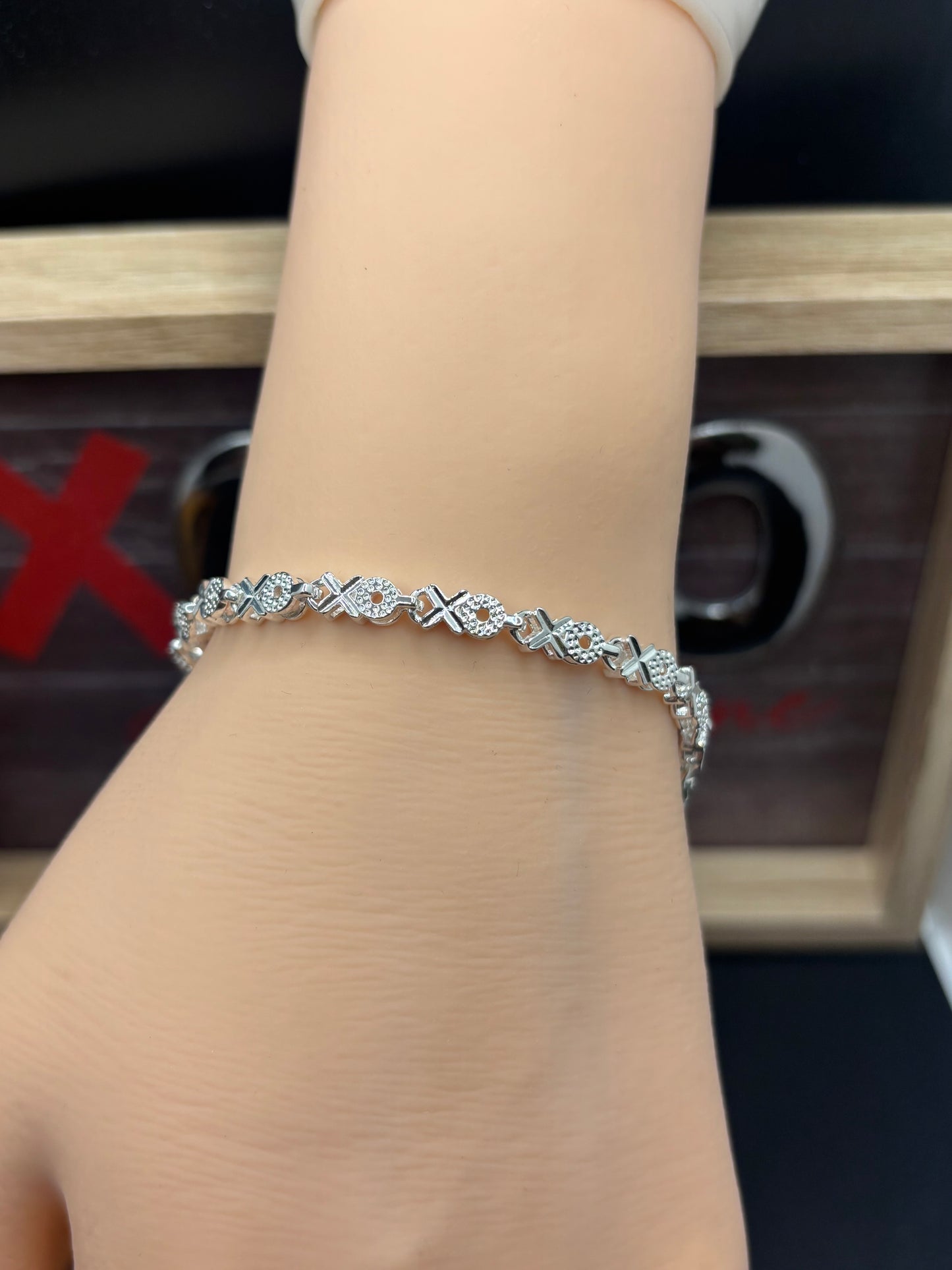 6.5” sterling silver XOXO bracelet