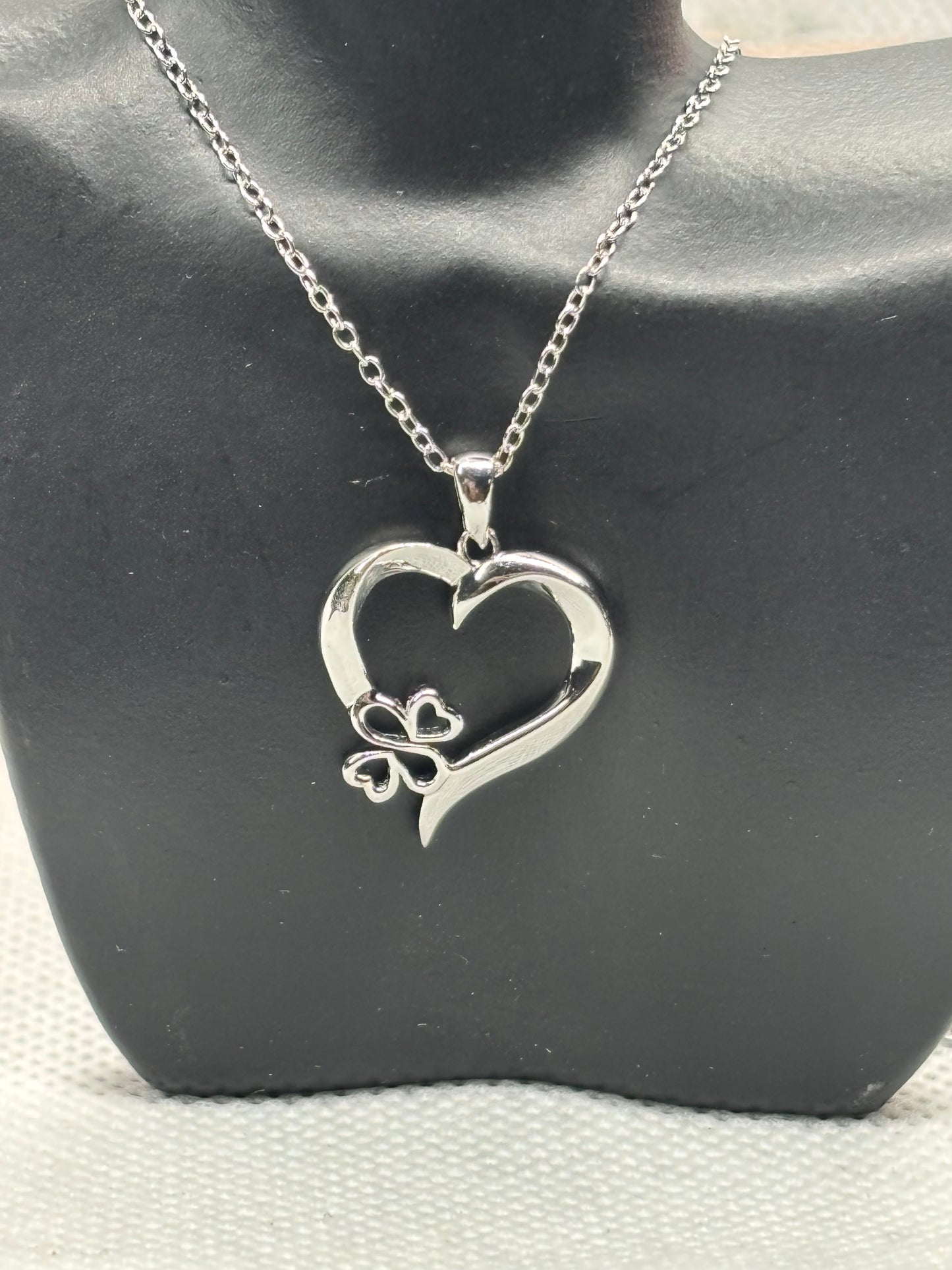 Sterling silver heart pendant  & 18” chain