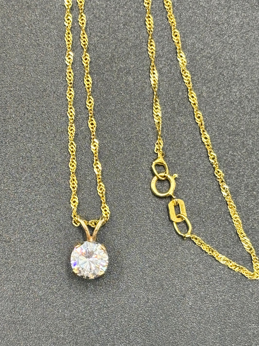 *Preowned* 14k yellow gold 16” twist rope chain & 14k zirconia pendant