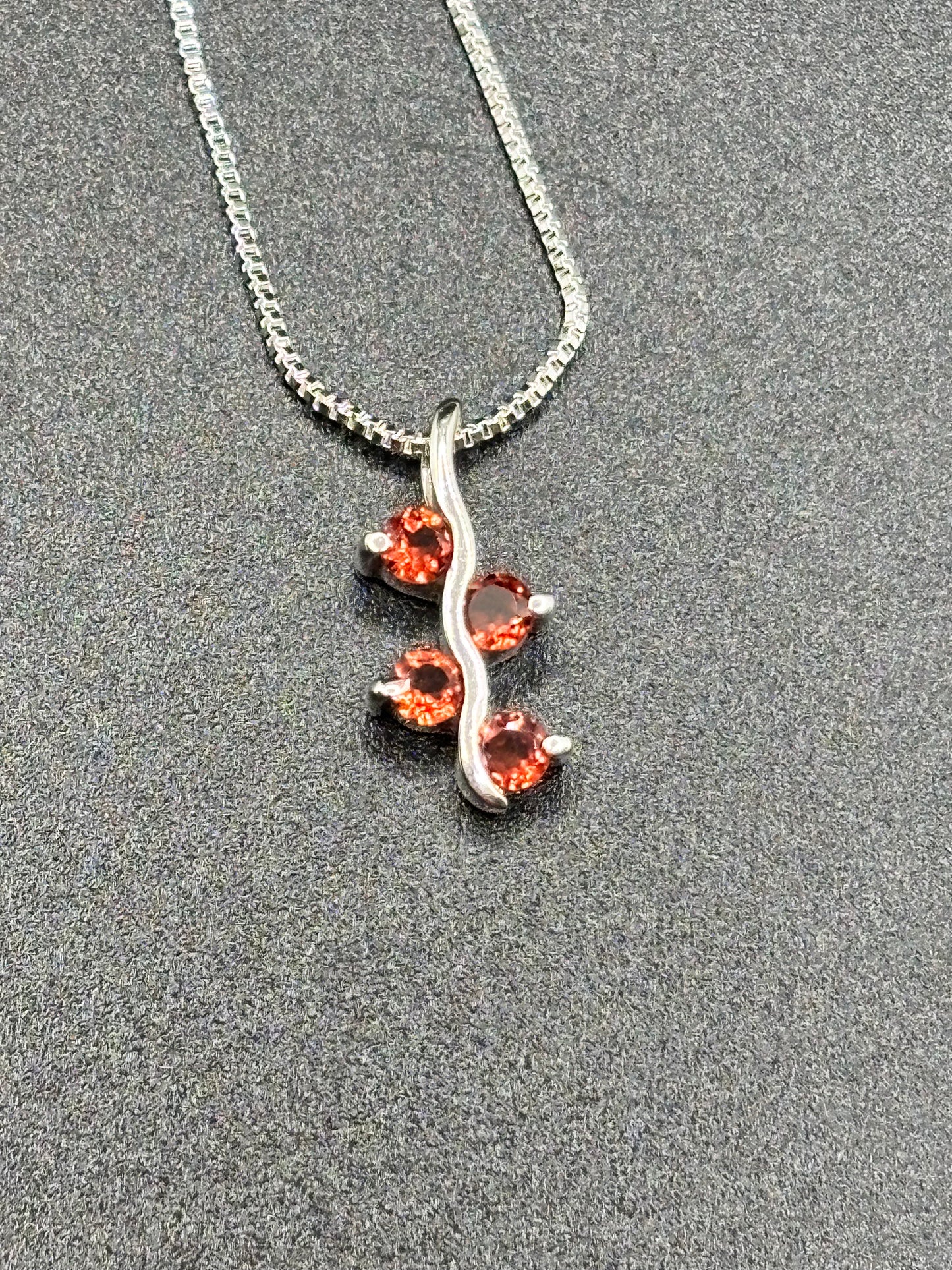 18” sterling silver box chain with sterling silver pendant