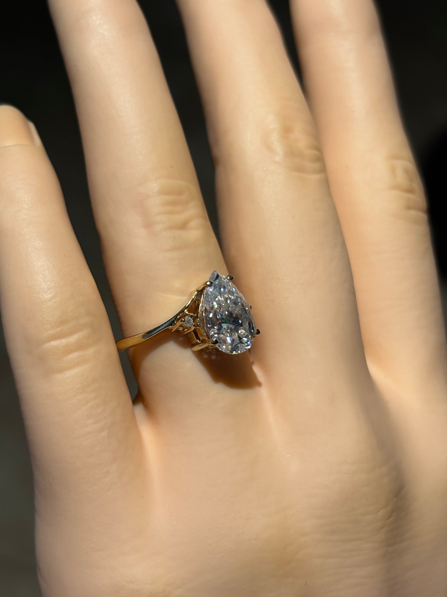 10k yellow gold & 3ct pear Moissanite ring, size 6.5